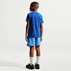 Shorts de entrenamiento Dri-FIT para niños talla grande Nike Multi