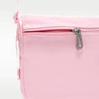 Nike Sportswear Women's Futura 365 Cross-Body Bag (3L)