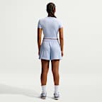 T-shirt recortada Nike Sportswear Chill Knit para mulher