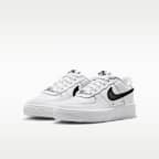 Nike Air Force 1 Tech Older Kids' Shoes