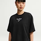 Playera de corte cuadrado para mujer Nike Cheer