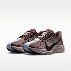 Tenis de correr en pavimento para mujer Nike Pegasus Plus