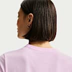 Nike Sportswear Club 女款短袖 T 恤