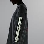 Nike After Dark Tour Women's Dri-FIT Oversized Long-Sleeve Running T-Shirt