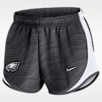 Shorts Nike Dri-FIT de la NFL para mujer Philadelphia Eagles Tempo