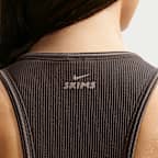 Brassière à dos nageur NikeSKIMS Ribbed Seamless pour femme