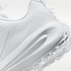 Nike Cross Turf Big Kids' Shoes