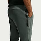 Joggers de tejido Fleece para hombre Nike Tech
