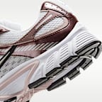 Nike V5 RNR Women's Shoes with Reflective Design Accents