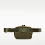 กระเป๋าพาดลำตัว Nike Aura (2 ล.)