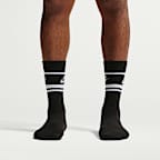 Nike Sportswear Dri-FIT Everyday Essential Crew Socks (3 Pairs)