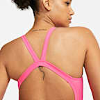 Traje de baño de una pieza con diseño Fastback para mujer Nike Swim HydraStrong Essential