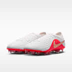 Tacos de fútbol para terreno firme de corte low Nike Tiempo Maestro Elite