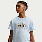Nike Sportswear Club Older Kids' T-Shirt