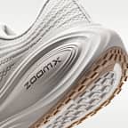 Tenis de correr en pavimento para hombre Nike Vomero Plus