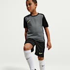 Nike Academy Big Kids' Dri-FIT Soccer Knit Shorts