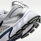 Nike V5 RNR Women's Shoes with Reflective Accents