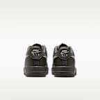 Sapatilhas Nike Air Force 1 Tech Essential Júnior