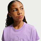 Nike Sportswear Older Kids' (Girls') Cropped T-Shirt