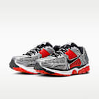 Nike Zoom Vomero 5 Men's Shoes