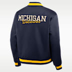 Chamarra bomber universitaria Nike de cierre a presión de largo completo para hombre Michigan Legacy
