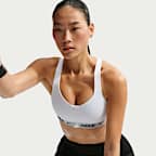 ナイキ インディ ハイサポート ウィメンズ パッディド フロントジップ スポーツブラ