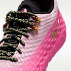 Nike S.T. Charge Basketballschuh