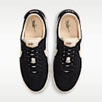 Tenis para mujer Nike Astrograbber Suede