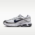 Γυναικεία παπούτσια Nike Air Max Moto 2K με ανακλαστικές πινελιές
