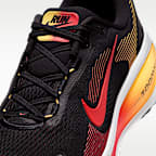 Nike Vomero 18 Men's Road Running Shoes (Extra Wide)