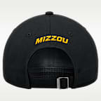 Gorra ajustable para hombre Nike On-Field Club (Missouri Tigers)