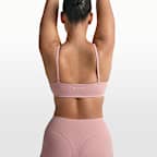 Bra de microcuello en forma U para mujer NikeSKIMS Matte