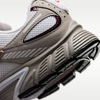 รองเท้าผู้ชาย Nike V5 RNR