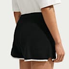 Shorts a vita media Nike Sportswear Chill Knit – Donna
