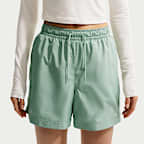 나이키 스포츠웨어 클래식 우븐 여성 미드라이즈 쇼츠