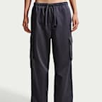 Nike Sportswear Women's Loose Mid-Rise Utility Cargo Pants