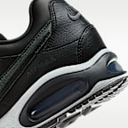 ナイキ エア マックス コマンド メンズシューズ