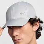 Nike Club Structured Metal Swoosh Cap