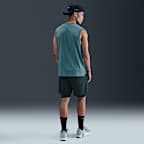 Shorts versátiles Dri-FIT de 18 cm 2 en 1 para hombre Nike Unlimited