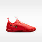 Nike Jr. Mercurial Vapor 17 Academy Big Kids' Turf Low-Top Soccer Shoes