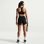 Bra deportivo con almohadilla de media sujeción para mujer Nike Swoosh