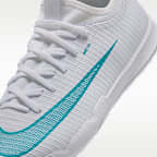 Nike Jr. Mercurial Vapor 17 Academy Big Kids' Indoor/Court Low-Top Soccer Shoes