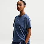 Nike Sportswear Classic Women's Oversized T-Shirt
