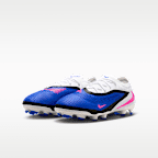 Nike Jr. Phantom 6 Low Pro Older Kids' Multi-Ground Football Boots