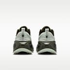 Nike Vomero Plus SE Women's Road Running Shoes