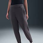 Nike 24.7 ImpossiblySoft Dri-FIT joggingbroek met halfhoge taille voor dames