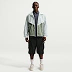 Męska bezpodszewkowa kurtka z zamkiem na całej długości i ochroną przed promieniowaniem UV Nike Windrunner