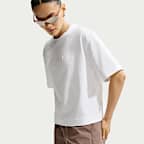 กางเกงขาสั้น 5 นิ้วเอวปานกลางผู้หญิง Nike Sportswear Everything Wovens