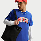 ナイキ スポーツウェア Tシャツ