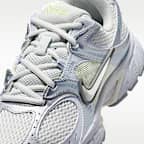 Nike V5 RNR Women's Shoes with Reflective Accents